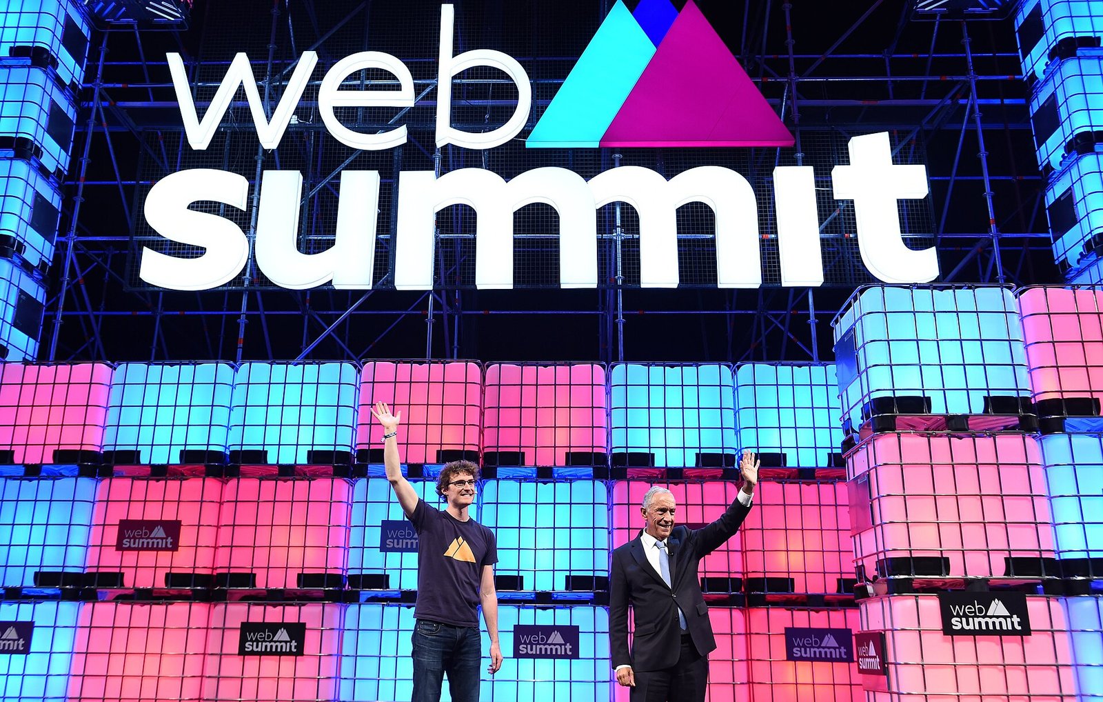 web-summit-lisboa-centre-stage Escenario principal del Web Summit en Lisboa